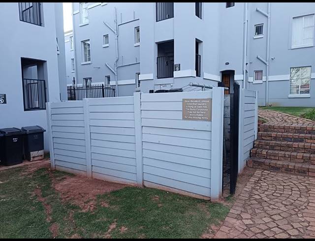 2 BEDROOM APARTMENT FOR SALE IN NORTHCLIFF